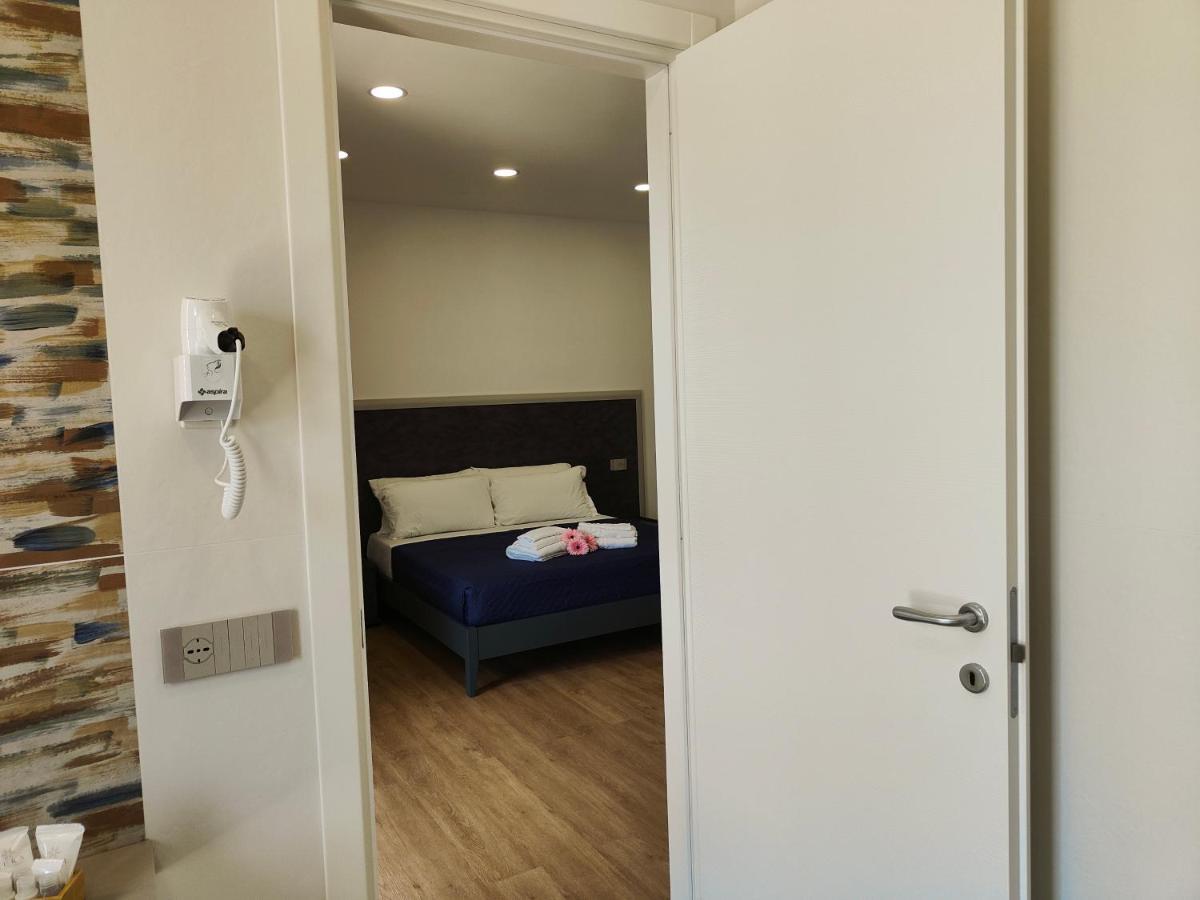 Rosa Rooms Pompéi Extérieur photo