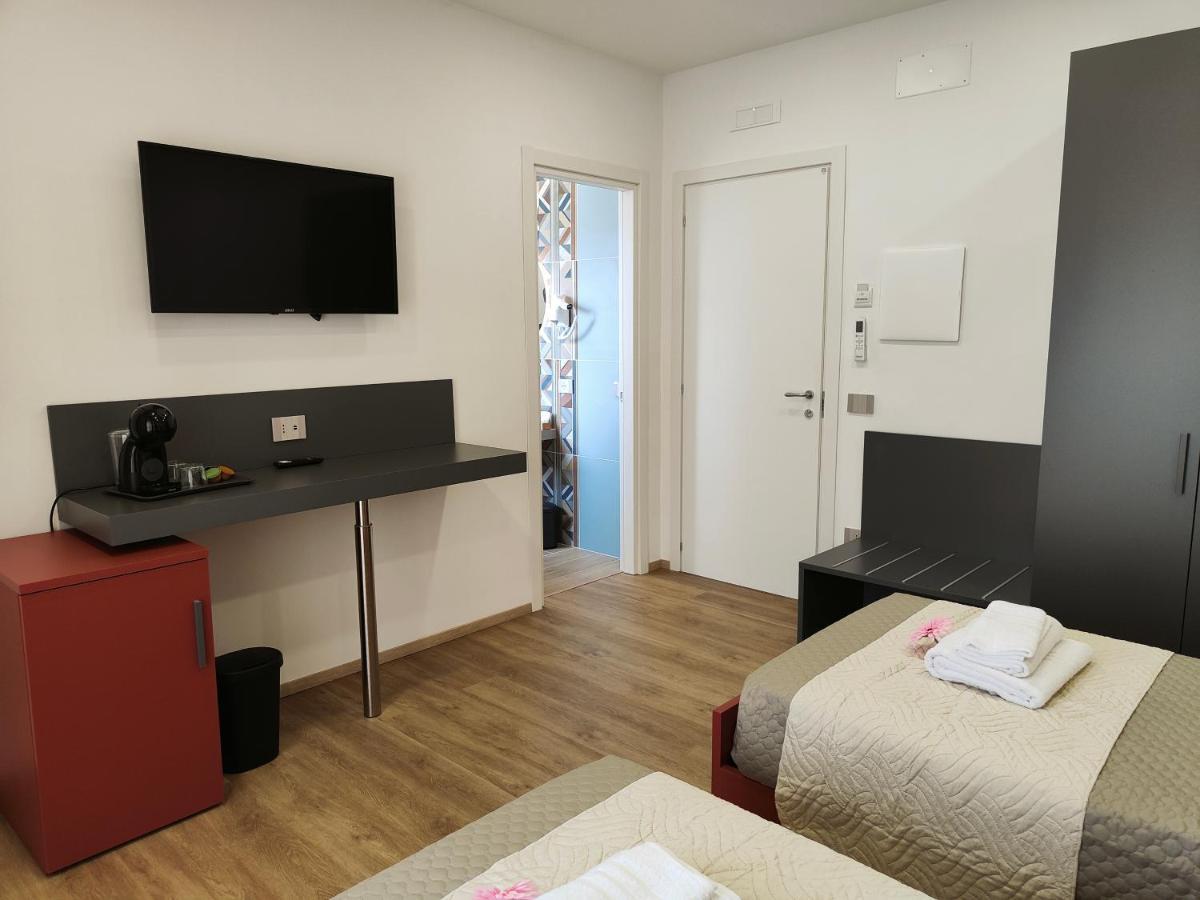 Rosa Rooms Pompéi Extérieur photo