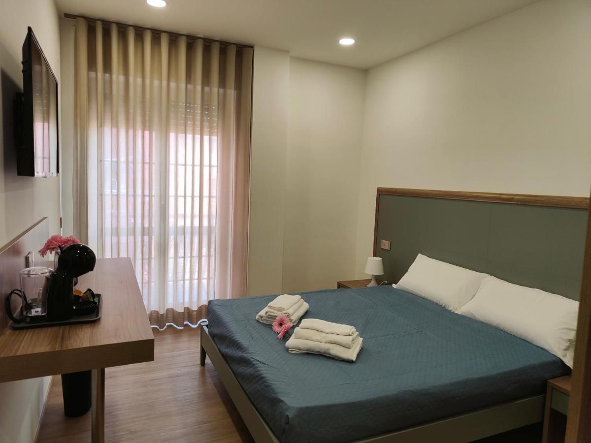Rosa Rooms Pompéi Extérieur photo