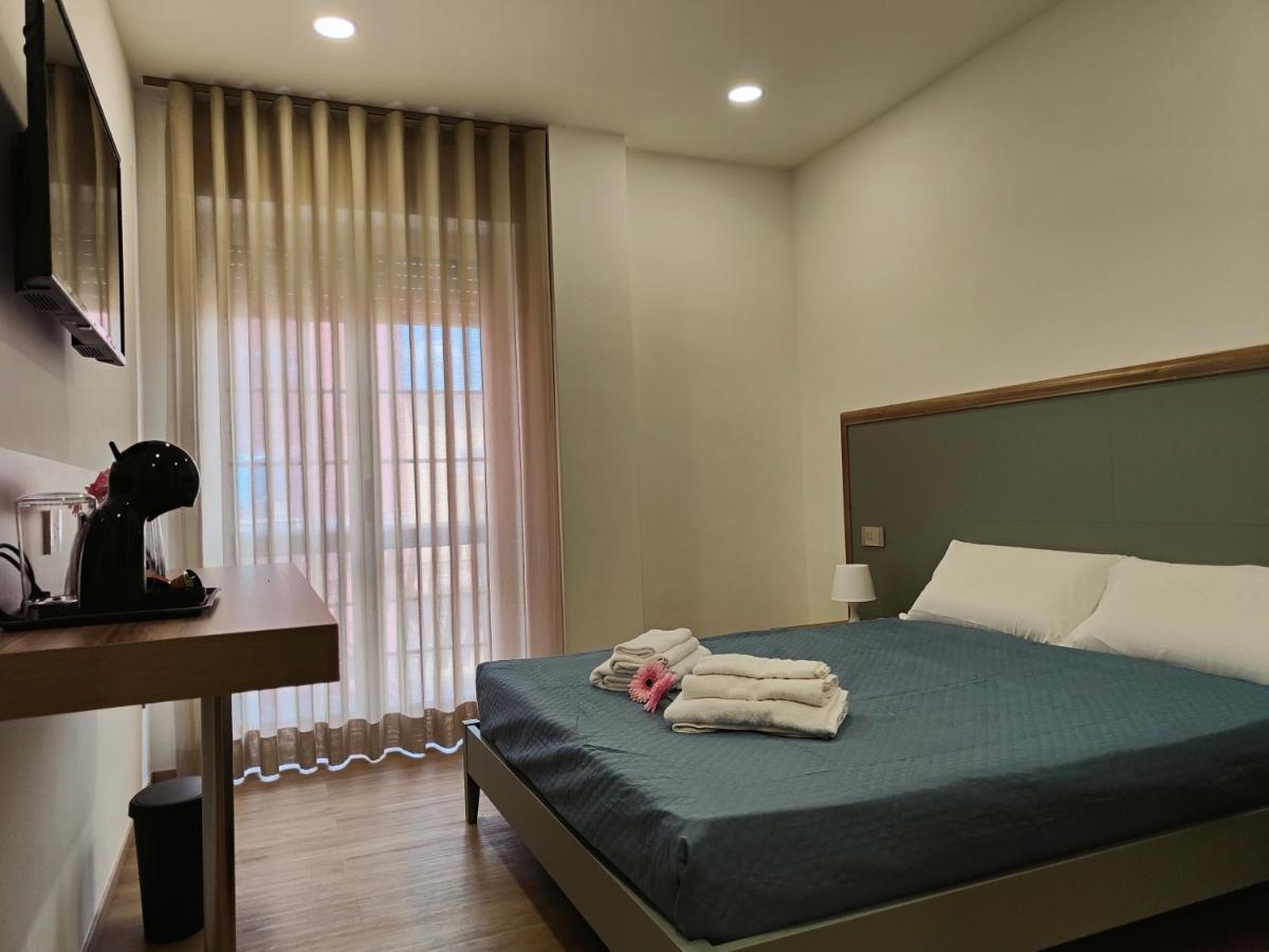 Rosa Rooms Pompéi Extérieur photo