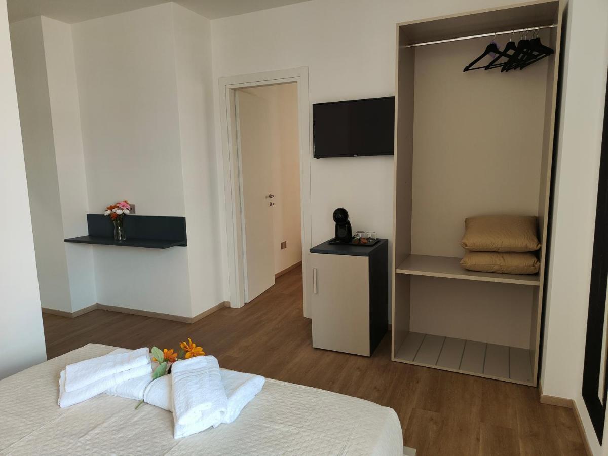 Rosa Rooms Pompéi Extérieur photo